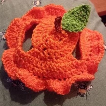 Crochet halloween pumpkin hat for cats