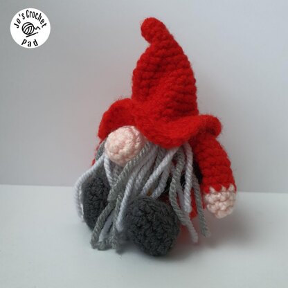 Santa Gnome Crochet Pattern