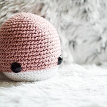 Mama Whale Amigurumi