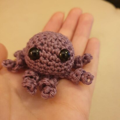 Small crochet octopus