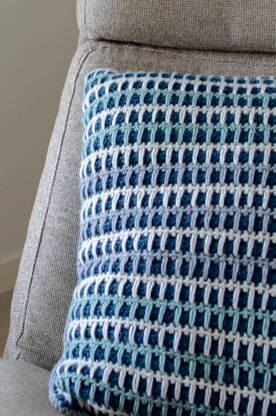 Spikes and Stripes Pillow Cover