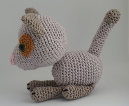 Crochet pattern for cat Joy!