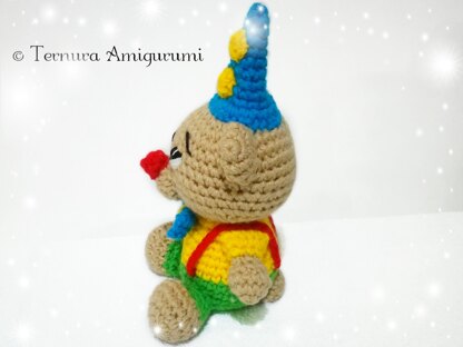 Nick, the carnival bear, clown bear crochet pattern