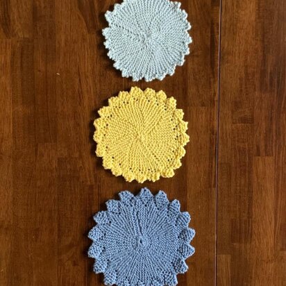 Dishcloths Doilies and Coasters - loom knit patterns