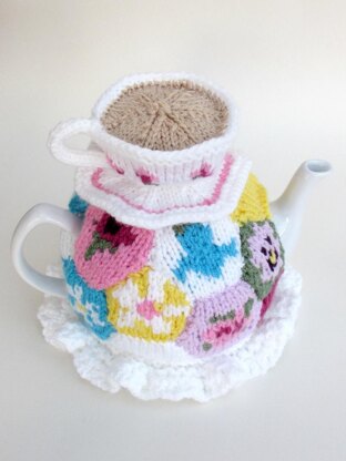 The Granny Patchwork Tea Cosy