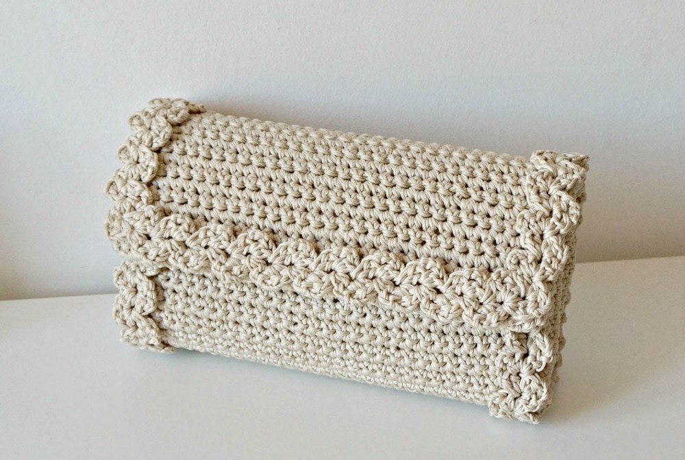 Crochet Lace Pochette Bag