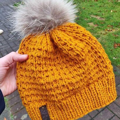 Fish Scale Knit Hat