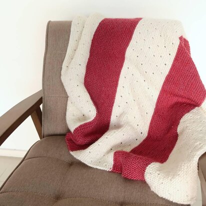Strawberry Seed Baby Blanket - knitting pattern
