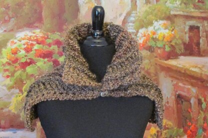 Easy Squeezy Button Cowl