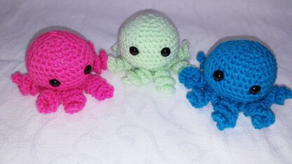 Mini octopus crochet pattern