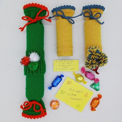 Christmas 2 piece pullable Cracker DK Planet Friendly Plastic-Free Knitting Pattern