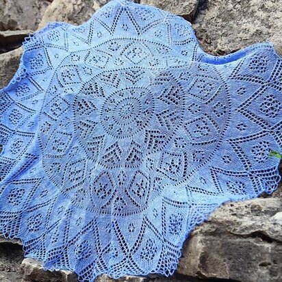 Guinevere Shawl