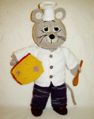 Knitting Pattern – Mouse Chef Toy  Soft Toy with Clothes and Cheese – Intermediate Level DIY Tutorial