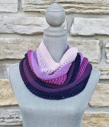 Javori Designs Bria Cowl PDF