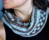 Dots cowl