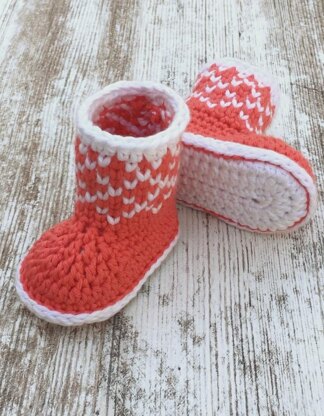 Christmas Baby Booties Crochet Pattern