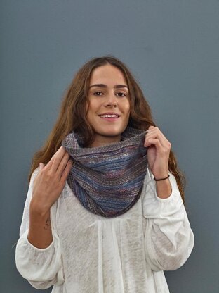 Heather and Bracken Cowl