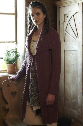 Folk Chic by Debbie Bliss