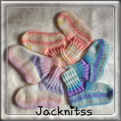 Adult Bed Socks - knitting pattern