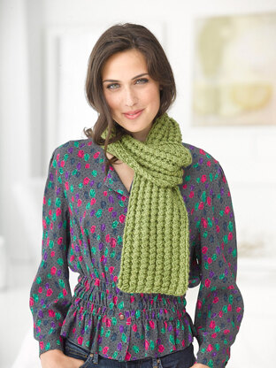 Warm Thoughts Scarf in Lion Brand Heartland - L30099