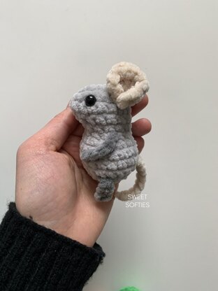 Pocket Mouse Doll