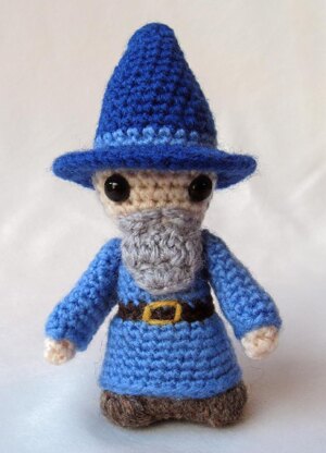 Witch and Wizard Mini Amigurumi