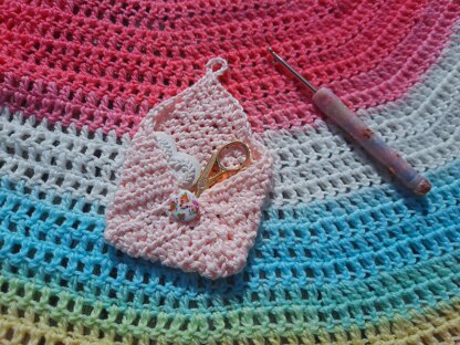 Crochet Delicate Envelope Purse Pattern