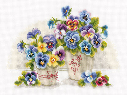 Vervaco Pretty Pansies Cross Stitch Kit - 27cm x 20cm