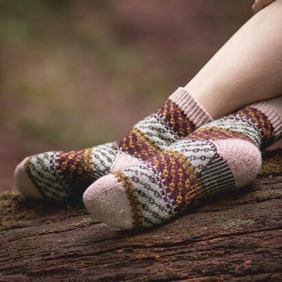 Unravel Memories Socks