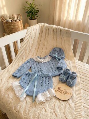 "Dahlia" Angel set baby / reborn doll