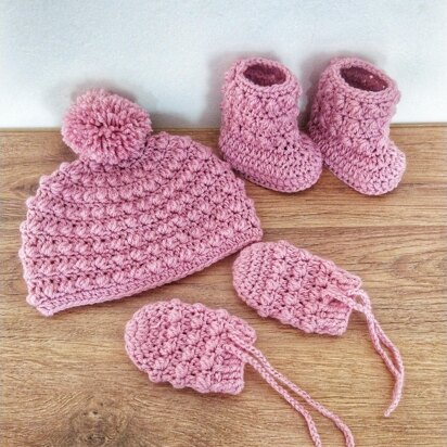 Snowberry Hat Set