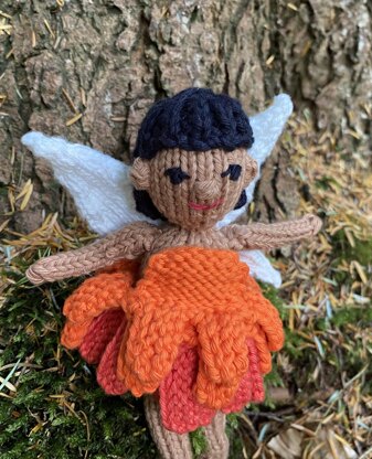 Marigold flower fairy knitting pattern