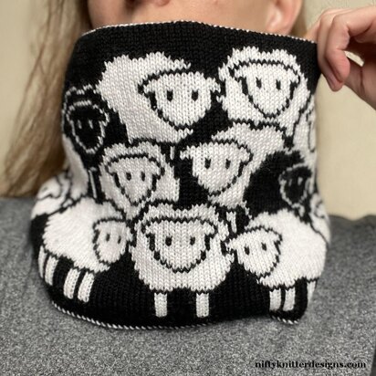 Counting Sheep Cowl