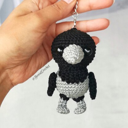 Little Hooded Crow Amigurumi