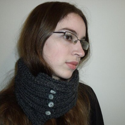 Crinkle cut cowl