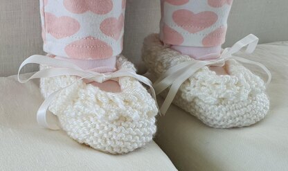 Keisha - Baby shoes with lace edging