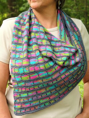 Variegated Squares Cowl