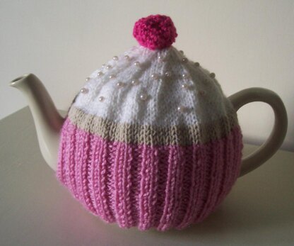 Cupcake Tea Cosy