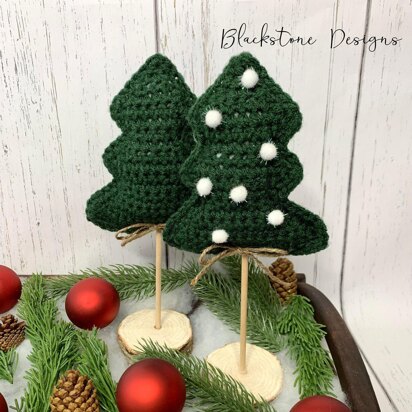 Stuffed Rustic Tree Decor