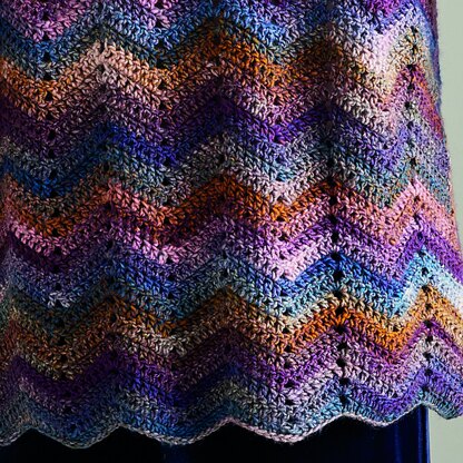 Sirdar 10725 Moonlight Bloom Cardigan PDF