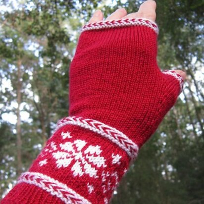 Jhaampe Mitts