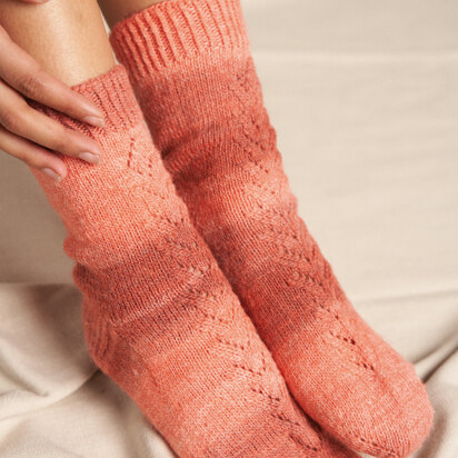 Kirkstall Socks in Rowan Sock - ZB324-00003-ENPFRP - PDF