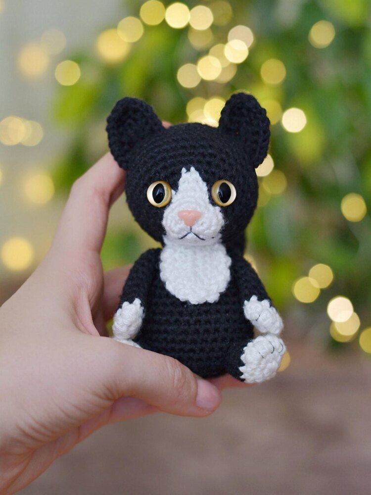 Stuffed animal tuxedo cat online