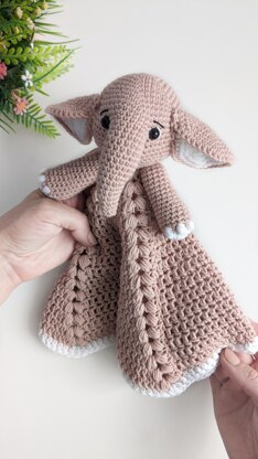 Crochet elephant lovey pattern, crochet baby security blanket