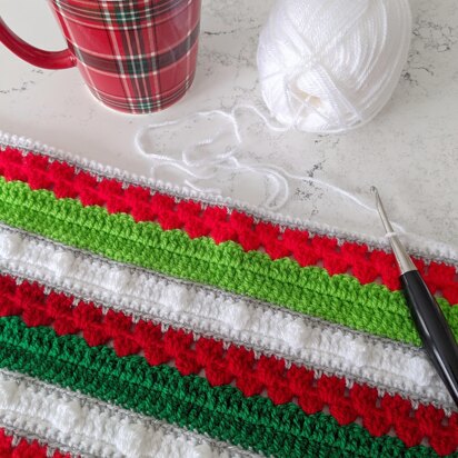 Holly Jolly Blanket Pattern