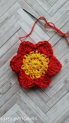 Easy Floral Coin Purse