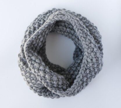 Lola Bean Cowl