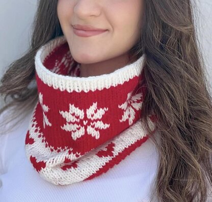 Christmas Cowl