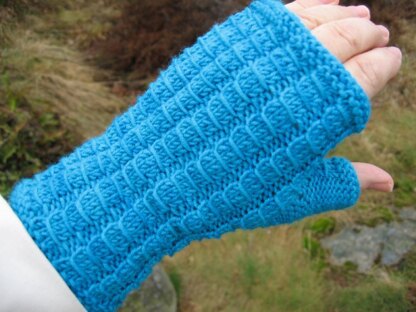 Bamboo Thicket mitts