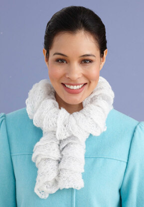 One Ball Twirly Scarf in Lion Brand Imagine - L20590B